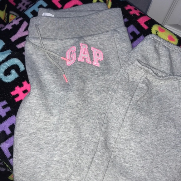 GAP KIDS - Picture 1 of 2